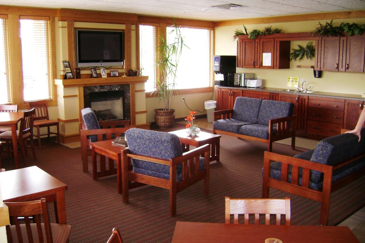 Prairie Inn & Suites Holmen المظهر الخارجي الصورة