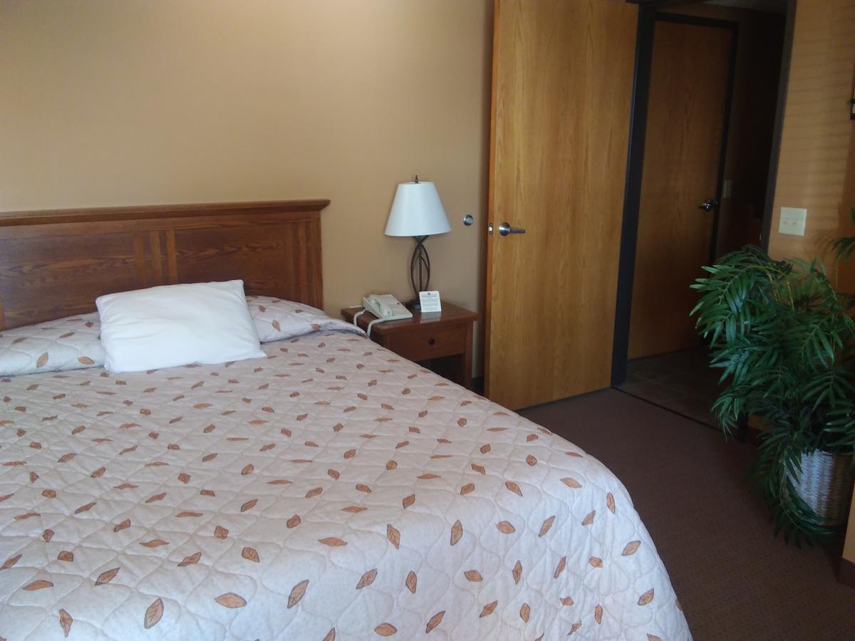 Prairie Inn & Suites Holmen المظهر الخارجي الصورة